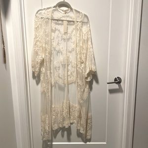 Adiva large summer white Kimono lace